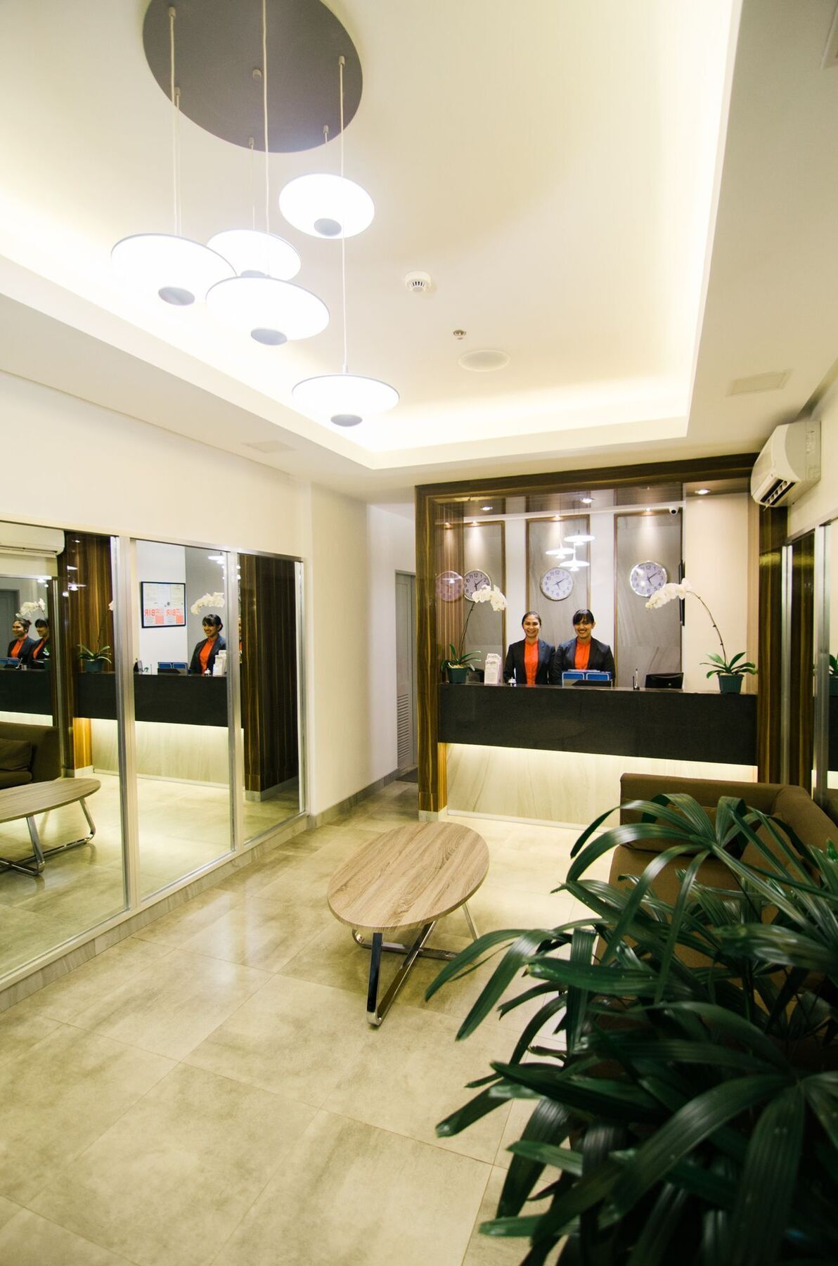 באגויו Travelite Express Hotel מראה חיצוני תמונה